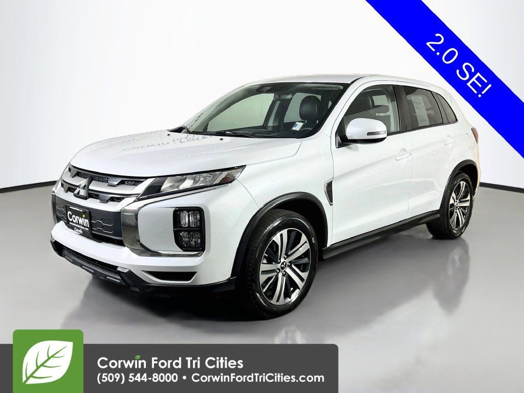 Used 2025 Mitsubishi Outlander Sport AWD image 4