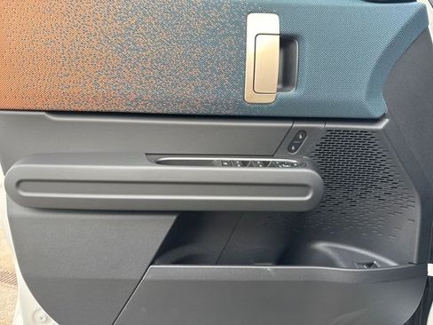 New 2025 MINI Cooper Countryman SE w/ Comfort Package Max image 10