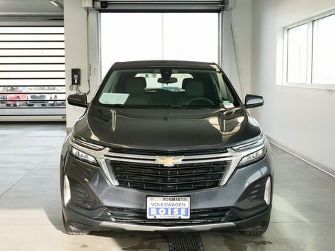 Used 2023 Chevrolet Equinox LT image 2