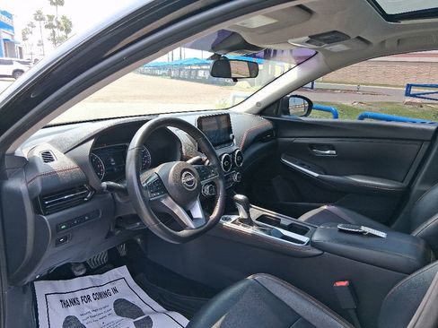 Used 2024 Nissan Sentra SR w/ SR Premium Package FWD image 9