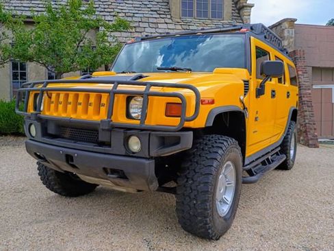 Used 2005 HUMMER H2 w/ Preferred Equipment Group AWD/4WD image 5