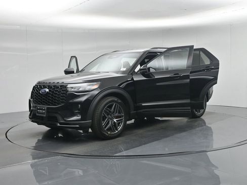 New 2026 Ford Explorer ST-Line w/ ST-Line Street Pack image 30