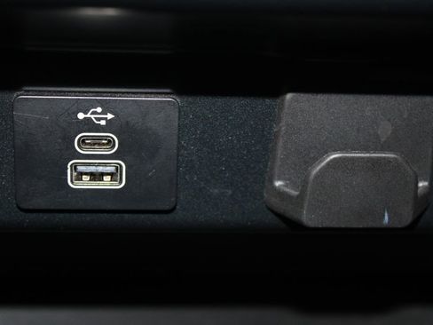 Used 2025 Ford F150 XLT w/ Equipment Group 301A Standard AWD/4WD image 49