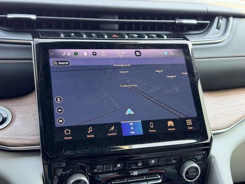 Used 2022 Jeep Grand Cherokee Summit w/ Adv Protech Group IV image 3