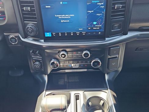 Used 2025 Ford F150 Raptor AWD/4WD image 13