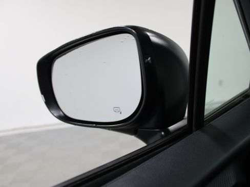 Used 2024 Subaru Crosstrek 2.5i Sport AWD/4WD image 17