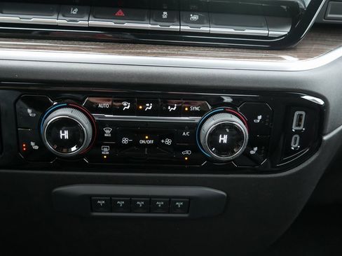 New 2025 Chevrolet Silverado 3500 LT w/ Convenience Package image 15