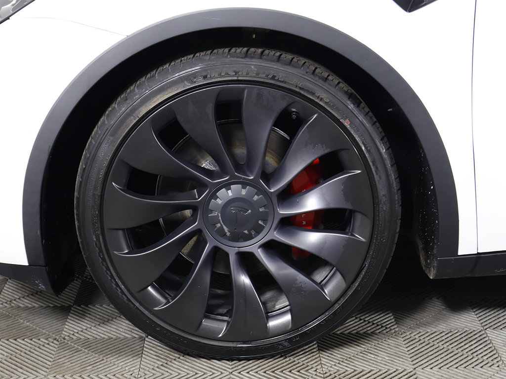 Used 2022 Tesla Model Y Performance AWD/4WD image 23