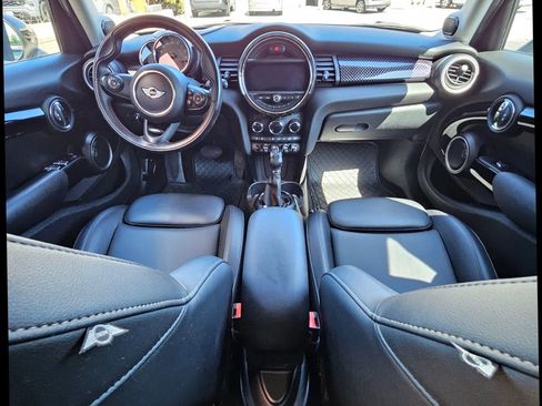 Used 2015 MINI Cooper S image 8