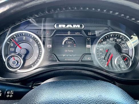 Used 2023 RAM 1500 Laramie image 25