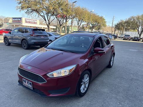Used 2017 Ford Focus SE image 29