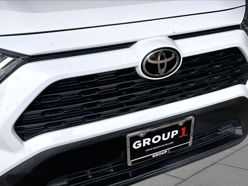 Used 2023 Toyota RAV4 LE FWD image 30