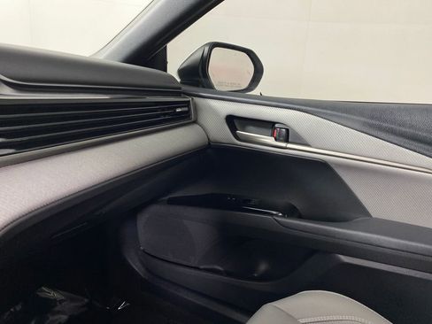 Certified 2025 Toyota Camry SE image 23