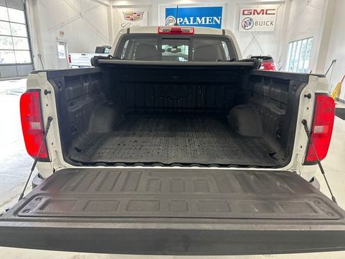 Used 2019 Chevrolet Colorado Z71 image 33