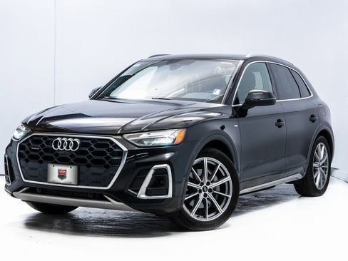 Used 2021 Audi Q5 e Premium Plus w/ Premium Plus Package image 1
