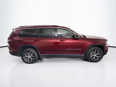Used 2023 Jeep Grand Cherokee L Limited w/ Luxury Tech Group II AWD/4WD image 10