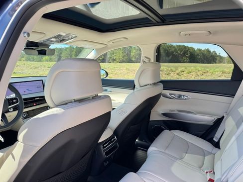 New 2026 Genesis GV70 2.5T Sport Prestige w/ G1 Accessory Package image 24