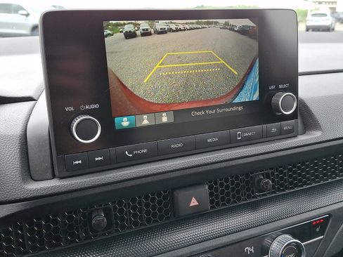 Used 2023 Honda CR-V EX image 18