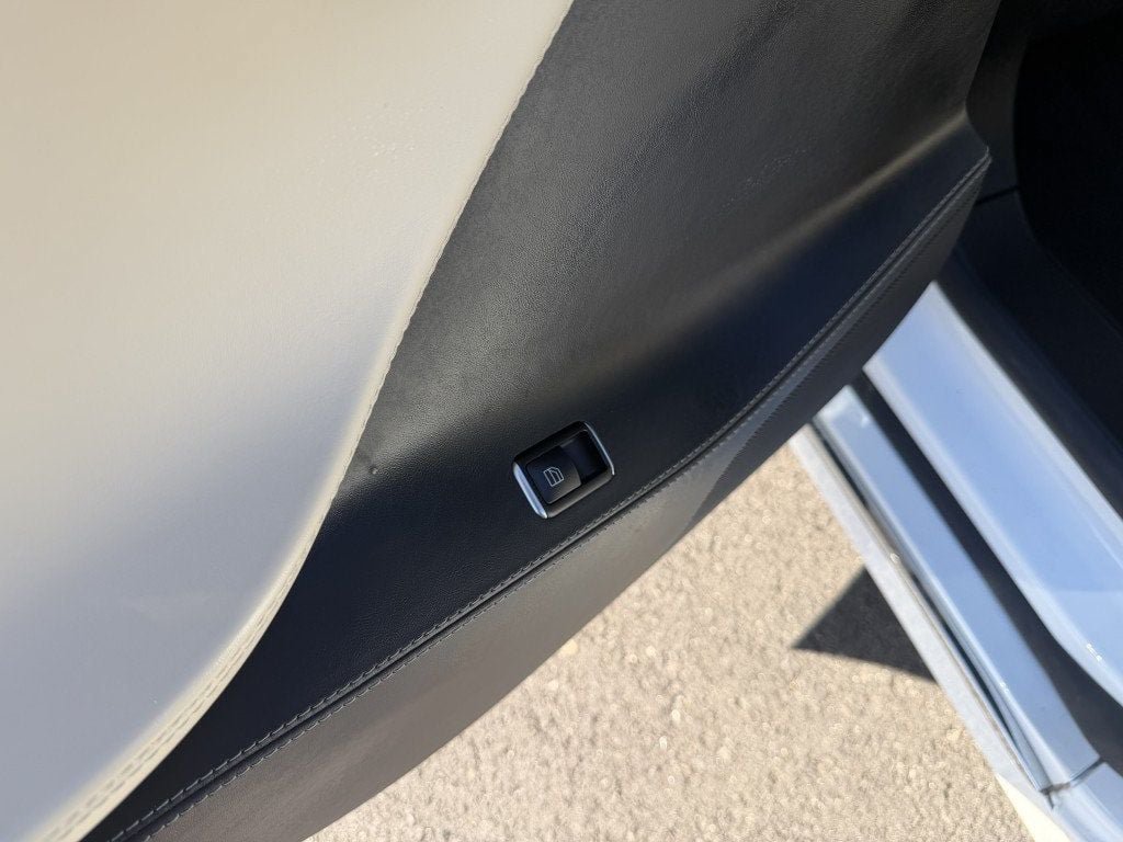 Used 2020 Tesla Model S AWD image 25