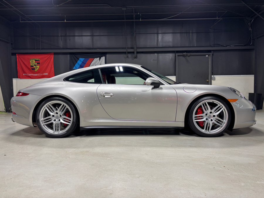 Used 2013 Porsche 911 Carrera 4S AWD/4WD image 4