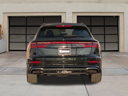 New 2026 Audi Q8 Premium Plus image 4