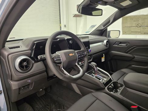 New 2025 Chevrolet Colorado LT w/ LT Convenience Package image 43
