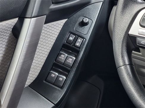 Used 2018 Subaru Forester 2.5i w/ Alloy Wheel Package image 24