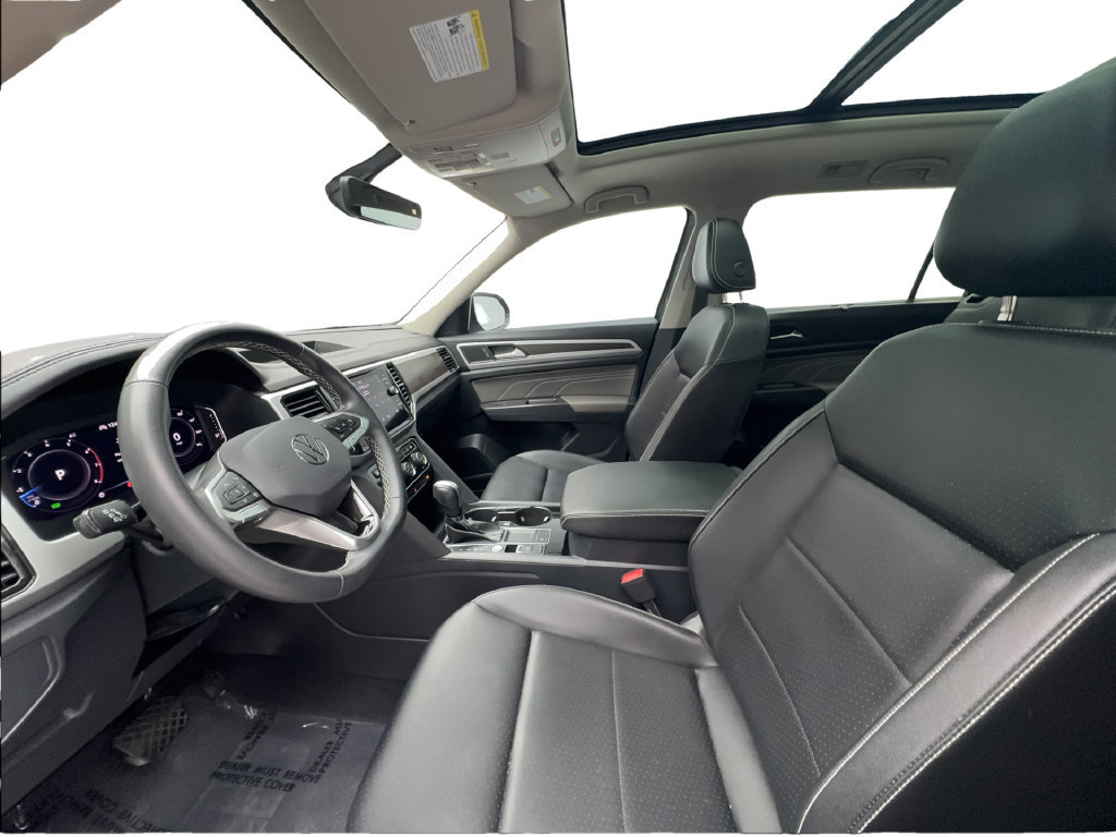 Used 2023 Volkswagen Atlas SE w/ Panoramic Sunroof Package FWD image 22