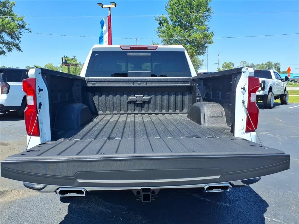 New 2026 Chevrolet Silverado 1500 LTZ w/ LTZ Convenience Package II AWD/4WD image 15