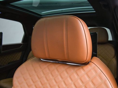 Certified 2022 Bentley Bentayga image 56