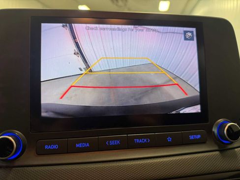 Used 2023 Hyundai Kona SEL AWD/4WD image 32