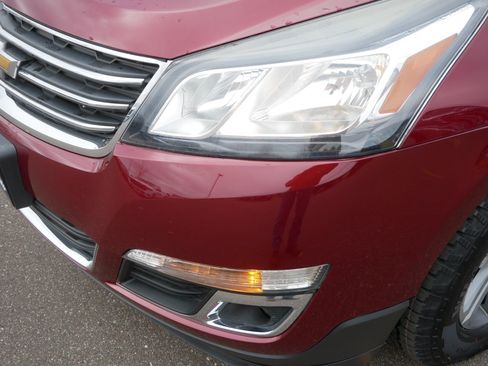 Used 2015 Chevrolet Traverse LT image 15