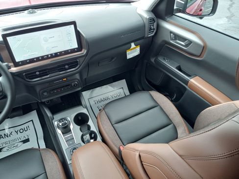 New 2025 Ford Bronco Sport Outer Banks w/ Outer Banks Tech Package+ image 16