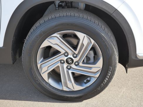 Certified 2023 Hyundai Santa Fe SEL w/ Premium Package image 15