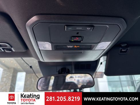 Certified 2025 Toyota Tacoma SR image 21