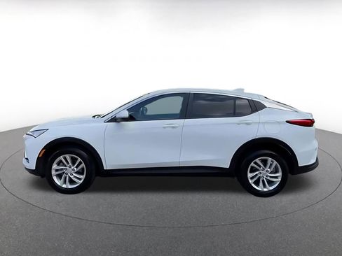 Used 2025 Buick Envista Preferred FWD image 8