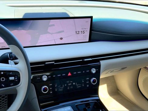 Used 2026 Genesis G80 2.5T Sport Prestige image 5