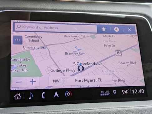 Used 2019 Cadillac XT4 Premium Luxury FWD image 25