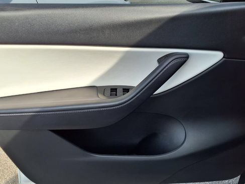 Used 2021 Tesla Model Y Performance AWD/4WD image 20