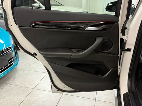 Used 2017 BMW X1 xDrive28i image 16