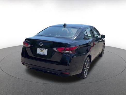 Used 2025 Nissan Versa SV image 12