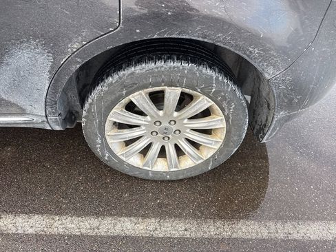 Used 2013 Lincoln MKX FWD image 11