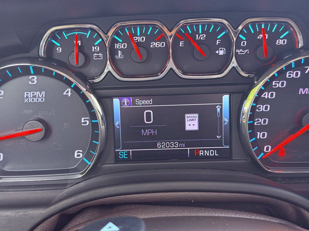 Used 2018 GMC Yukon SLT w/ Open Road Package AWD/4WD image 27