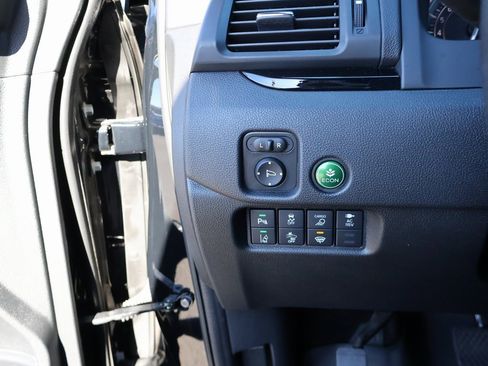 Certified 2021 Honda Ridgeline Black Edition image 31