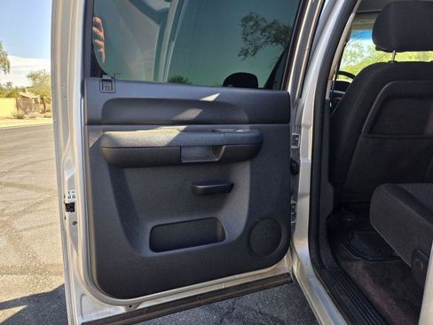 Used 2013 Chevrolet Silverado 1500 LT RWD image 14