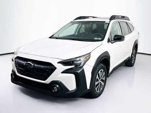 Certified 2024 Subaru Outback Premium AWD/4WD image 4