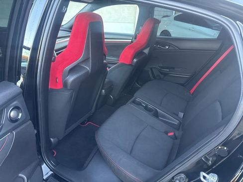 Used 2019 Honda Civic Type R image 45
