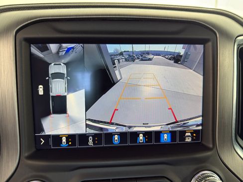 Used 2021 GMC Sierra 2500 Denali w/ Denali Ultimate Package image 23