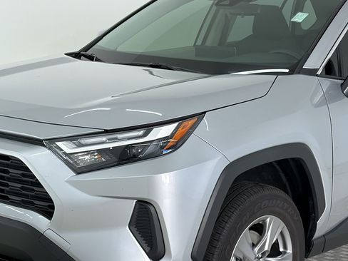 Certified 2025 Toyota RAV4 XLE w/ Convenience Package AWD/4WD image 11