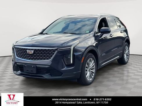 Used 2024 Cadillac XT4 Premium Luxury FWD image 1